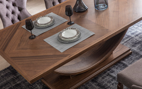 MASSIF Dining Table