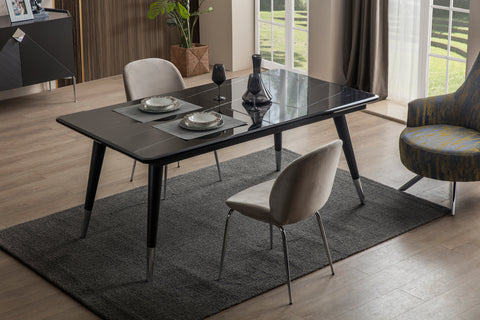 GIZA Dining Table