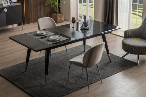 GIZA Dining Table